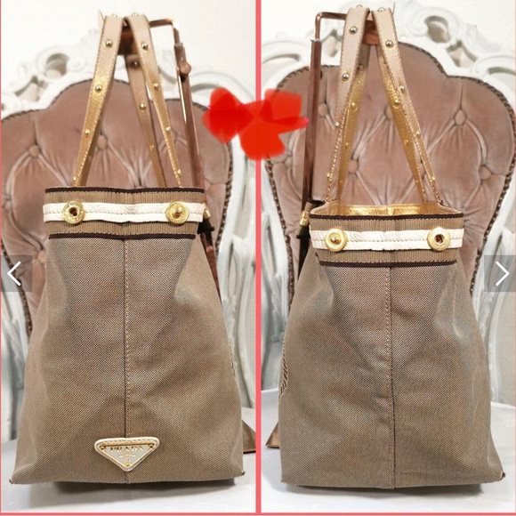 Prada Bag - Picture 3 of 14